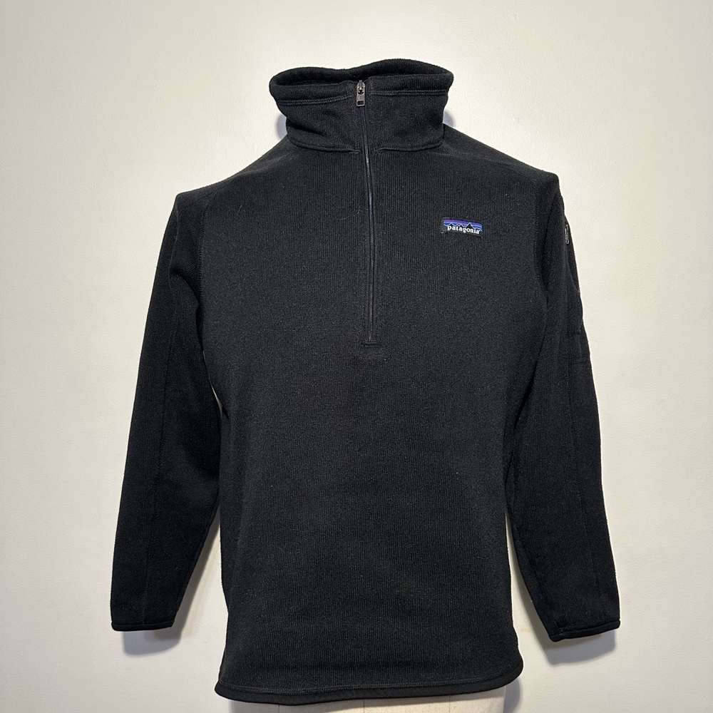 XXL Patagonia black sweater